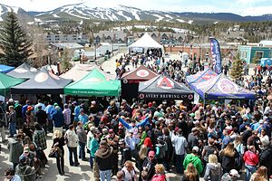 gobreck.crowd