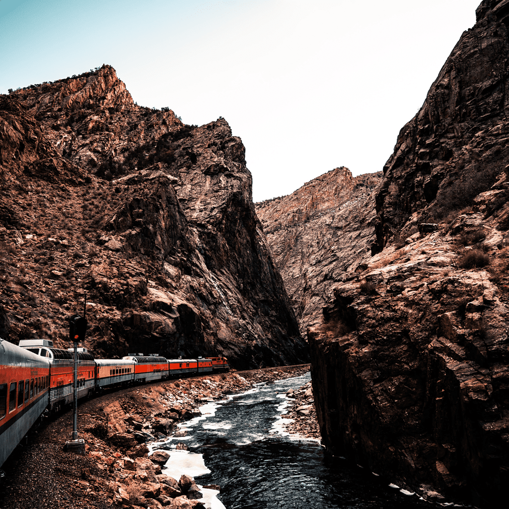 Royal Gorge Rafting Trips | BWR